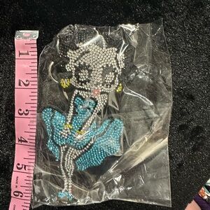 Cartoon Betty Boop Blue Dress Rhinestone Keychain.
